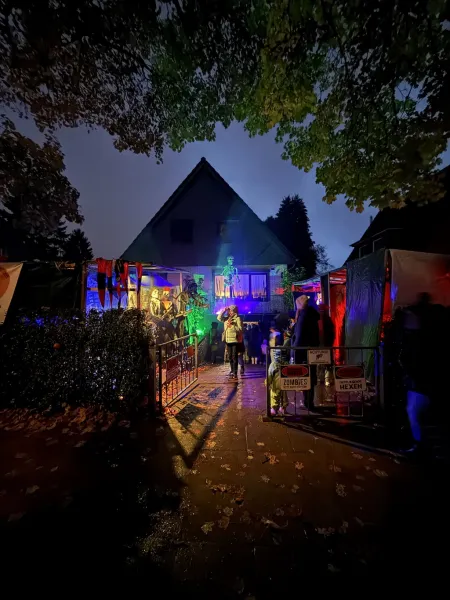 Das Halloween Haus Hamburg in Lokstedt