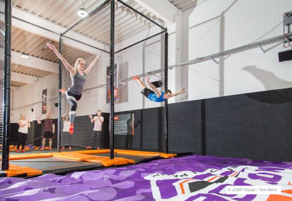 Ferienspaß im JUMP House