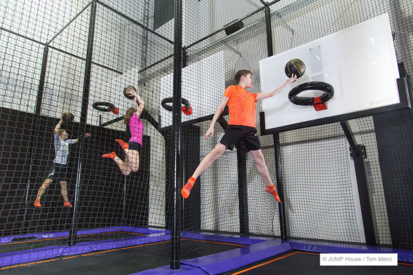 Ferienspaß im JUMP House