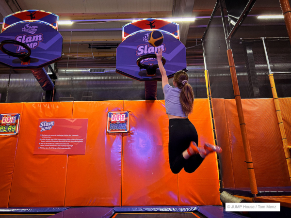 Ferienspaß im JUMP House