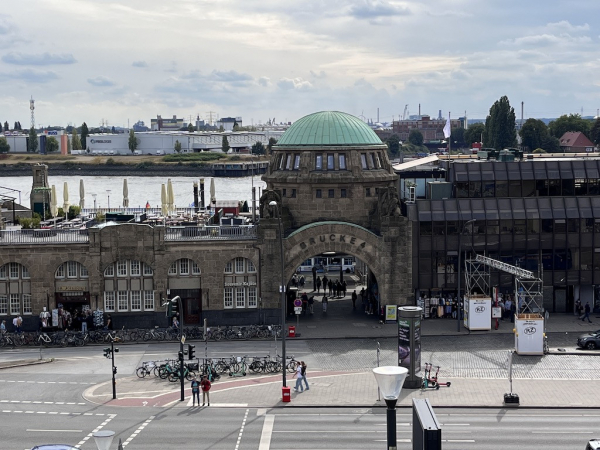 St. Pauli Landungsbrücken