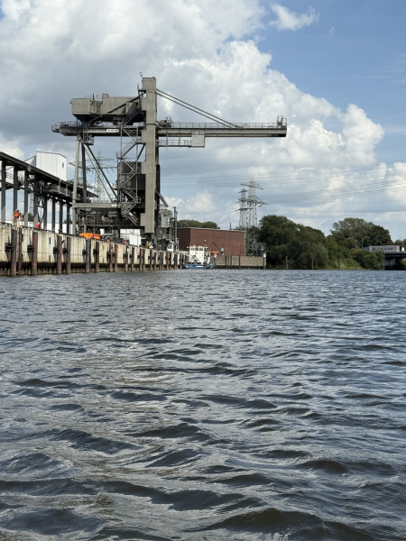 Stadtkreuzfahrt mit dem HafenCity RiverBus Hamburg