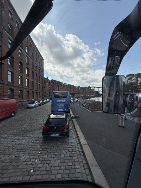 Stadtkreuzfahrt mit dem HafenCity RiverBus Hamburg